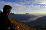 80 Spettacolo il tramonto sul lago